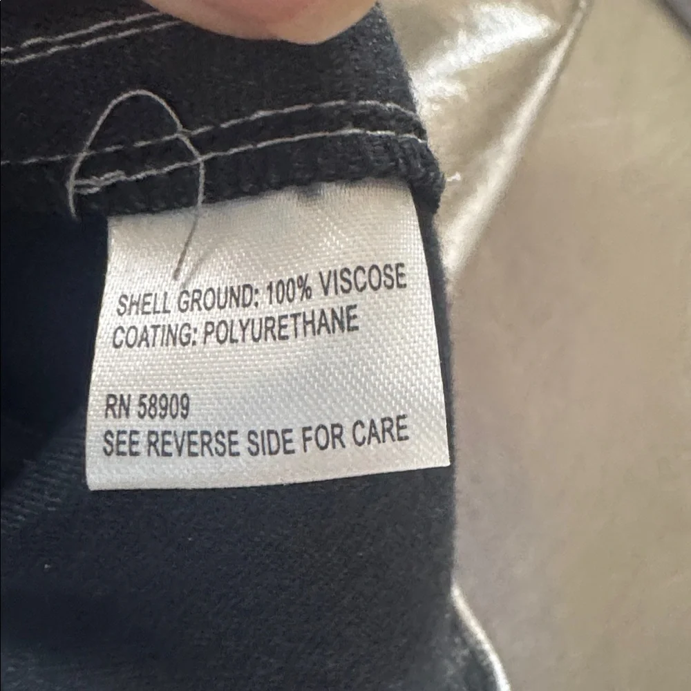 Gianni Bini Metallic Silver Pants - Picture 5 of 5